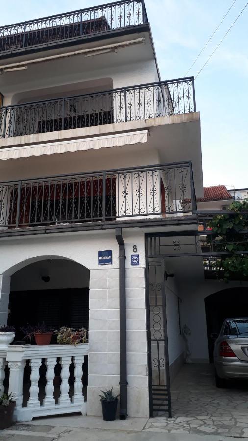 Apartmani Jelena Crikvenica Extérieur photo